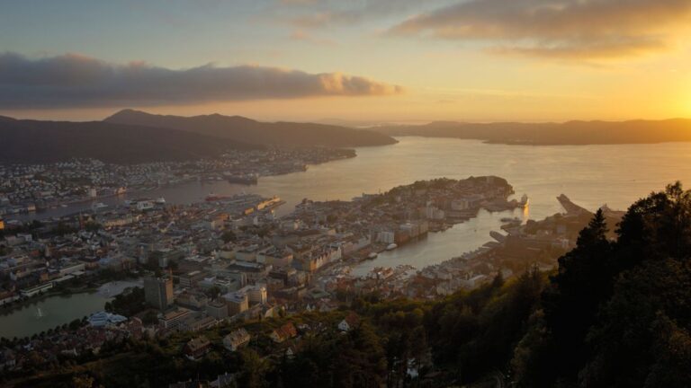 Explore Bergen, Norway: Fjords, Food, and Fewer Crowds Explore Bergen, Norway: Fjords, Food, and Fewer Crowds