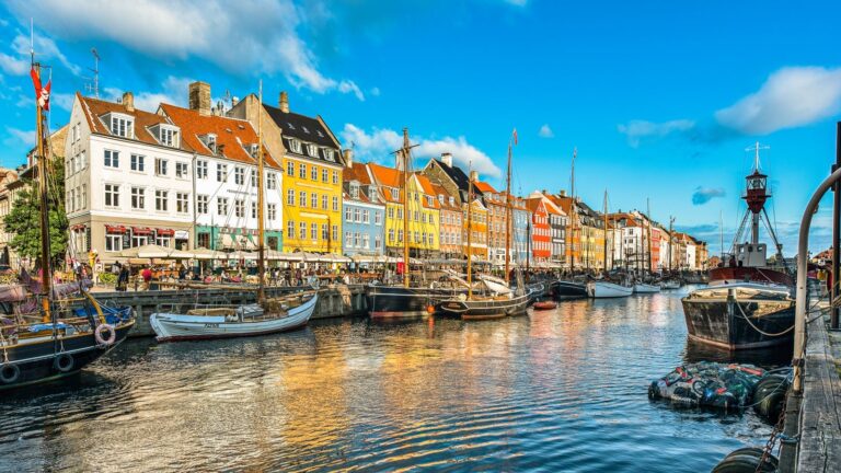 Explore Nearby Cities for Your Copenhagen Trip Explore Nearby Cities for Your Copenhagen Trip