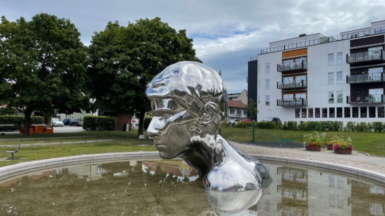 Norwegian Mayors Urge Refugee Relocation Limits